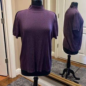 SAGHARBOR PURPLE SIZE LARGE. 100% Acaylic.  VINTAGE